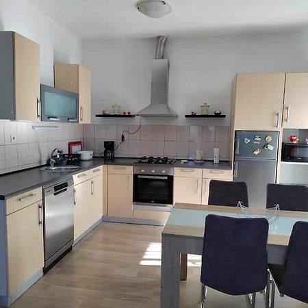Apartmani Spomenka Seline Eksteriør billede