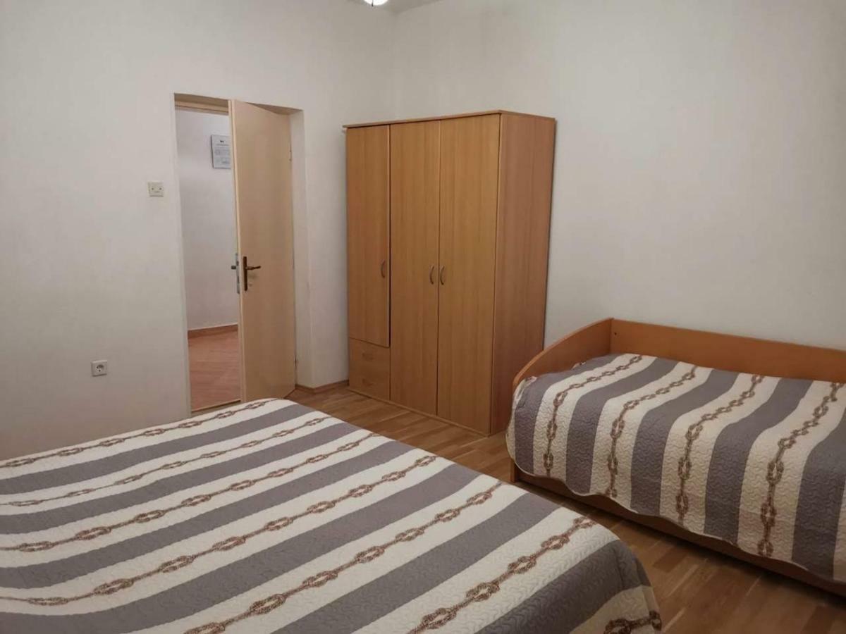Apartmani Spomenka Seline Eksteriør billede