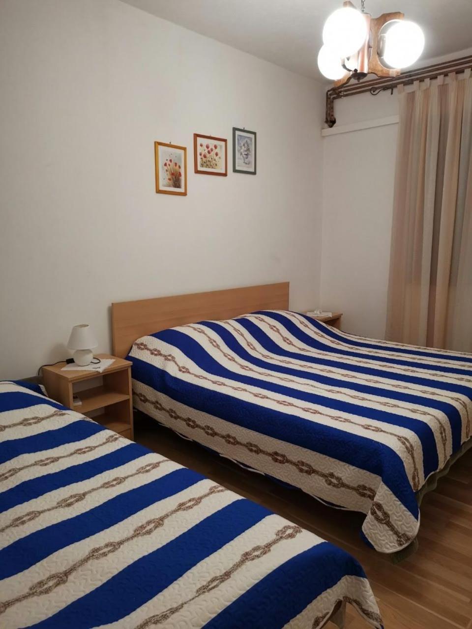 Apartmani Spomenka Seline Eksteriør billede
