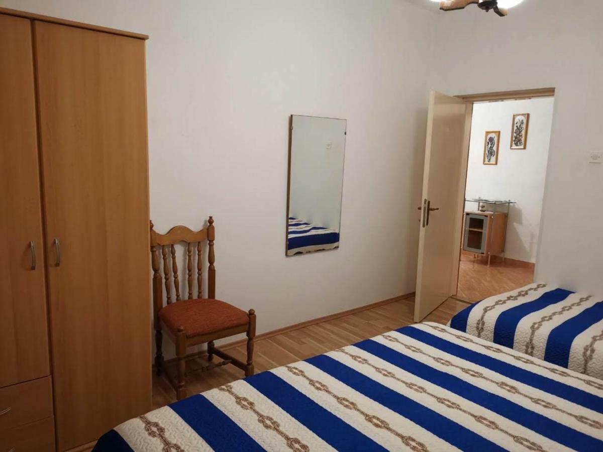 Apartmani Spomenka Seline Eksteriør billede